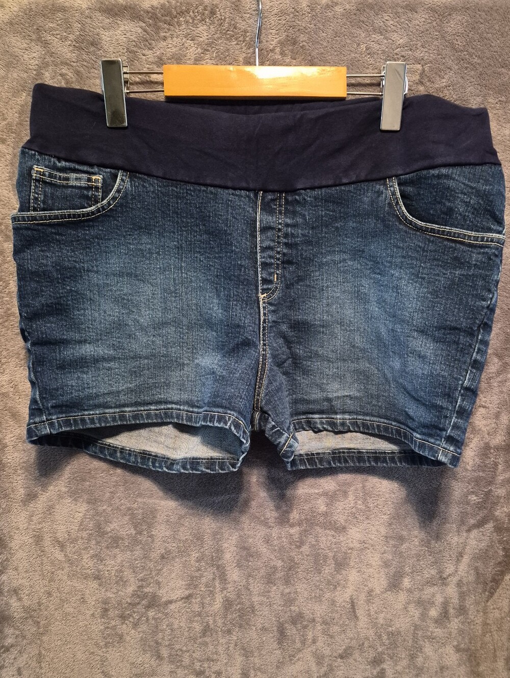 14 Vintage Maternity Shorts